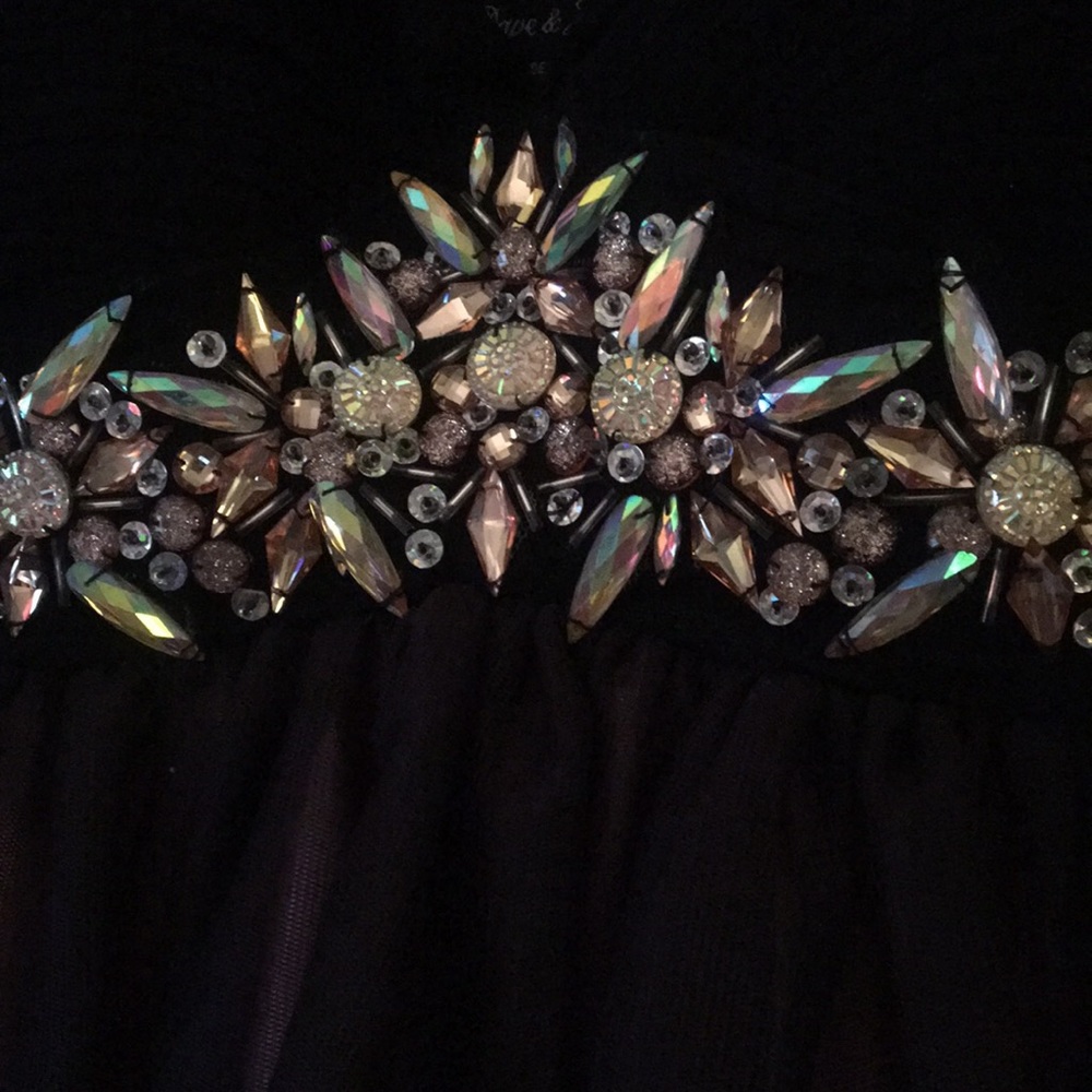 PROM DRESS - Picture 3 of 8